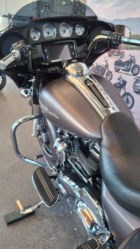 2017 Harley-davidson FLHXS STREET GLIDE SPECIAL Grey