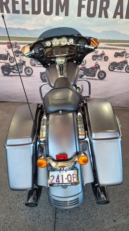 2017 Harley-davidson FLHXS STREET GLIDE SPECIAL Grey
