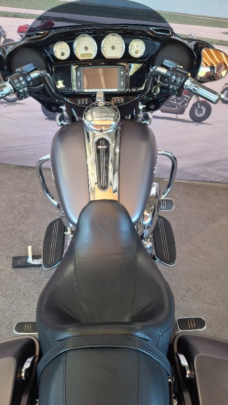 2017 Harley-davidson FLHXS STREET GLIDE SPECIAL Grey