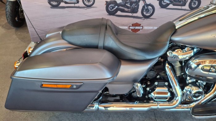 2017 Harley-davidson FLHXS STREET GLIDE SPECIAL Grey