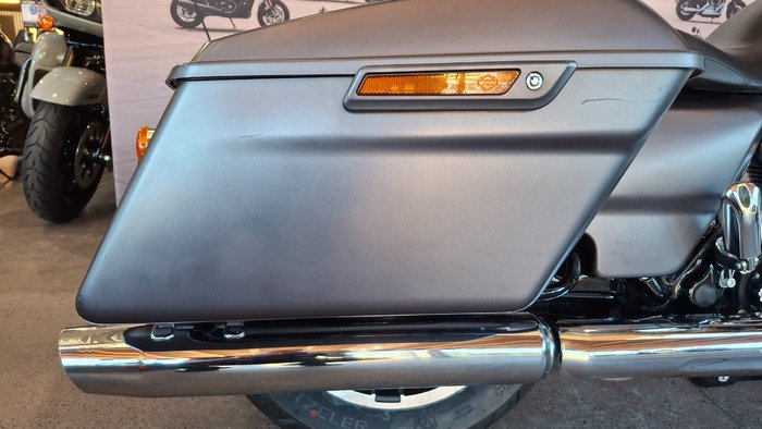 2017 Harley-davidson FLHXS STREET GLIDE SPECIAL Grey