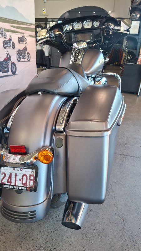 2017 Harley-davidson FLHXS STREET GLIDE SPECIAL Grey
