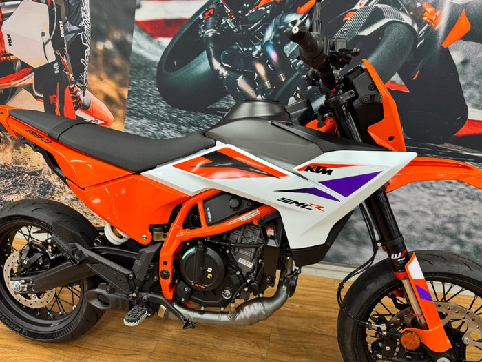 2025 Ktm 2025 Ktm 390CC SMC R ORANGE/WHITE