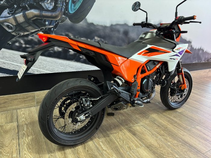 2025 Ktm 2025 Ktm 390CC SMC R ORANGE/WHITE