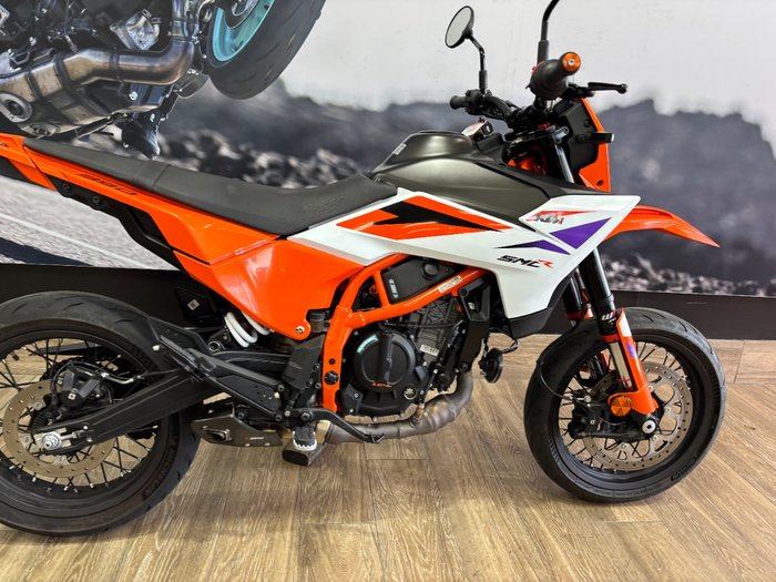 2025 Ktm 2025 Ktm 390CC SMC R ORANGE/WHITE
