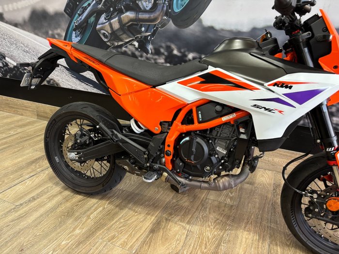 2025 Ktm 2025 Ktm 390CC SMC R ORANGE/WHITE
