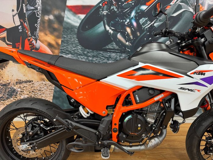 2025 Ktm 2025 Ktm 390CC SMC R ORANGE/WHITE