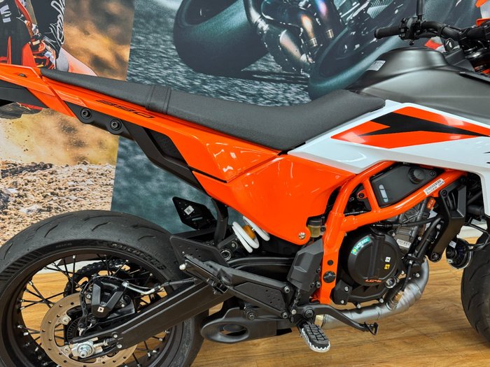 2025 Ktm 2025 Ktm 390CC SMC R ORANGE/WHITE