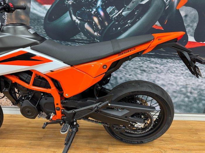 2025 Ktm 2025 Ktm 390CC SMC R ORANGE/WHITE