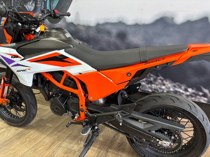 2025 Ktm 2025 Ktm 390CC SMC R ORANGE/WHITE