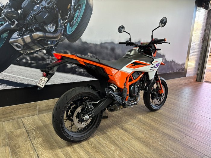2025 Ktm 2025 Ktm 390CC SMC R ORANGE/WHITE
