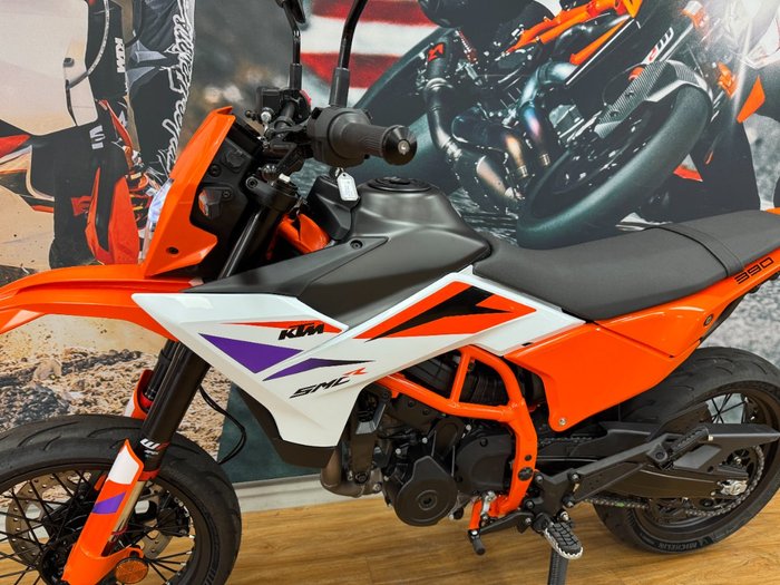 2025 Ktm 2025 Ktm 390CC SMC R ORANGE/WHITE