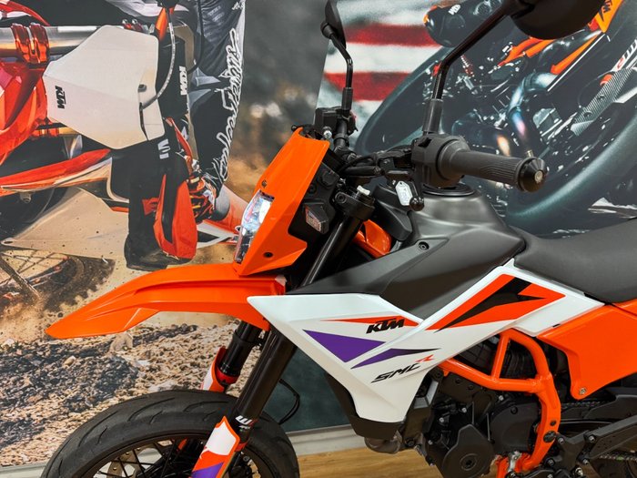 2025 Ktm 2025 Ktm 390CC SMC R ORANGE/WHITE