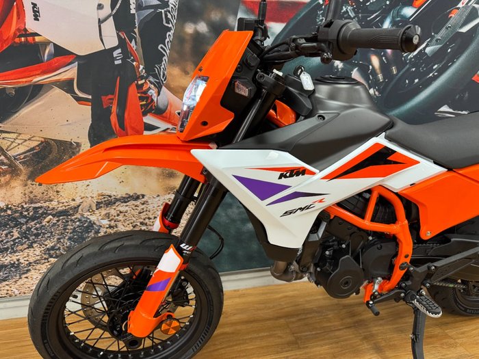 2025 Ktm 2025 Ktm 390CC SMC R ORANGE/WHITE