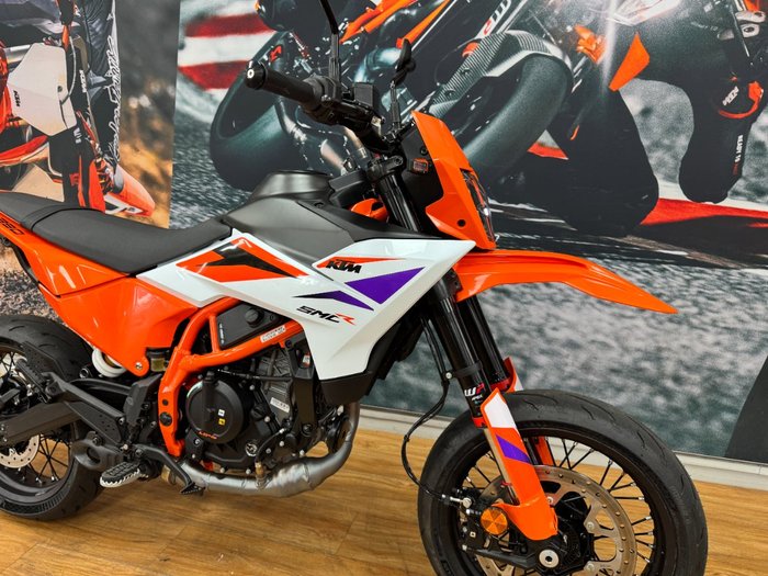 2025 Ktm 2025 Ktm 390CC SMC R ORANGE/WHITE
