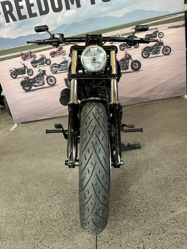 2016 Harley-davidson FXSB SOFTAIL BREAKOUT Black