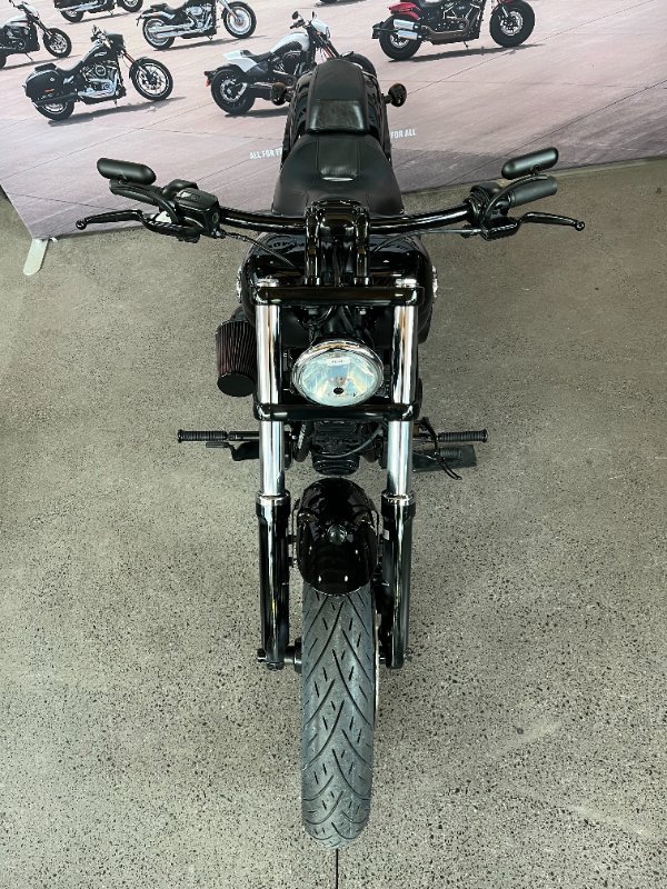2016 Harley-davidson FXSB SOFTAIL BREAKOUT Black