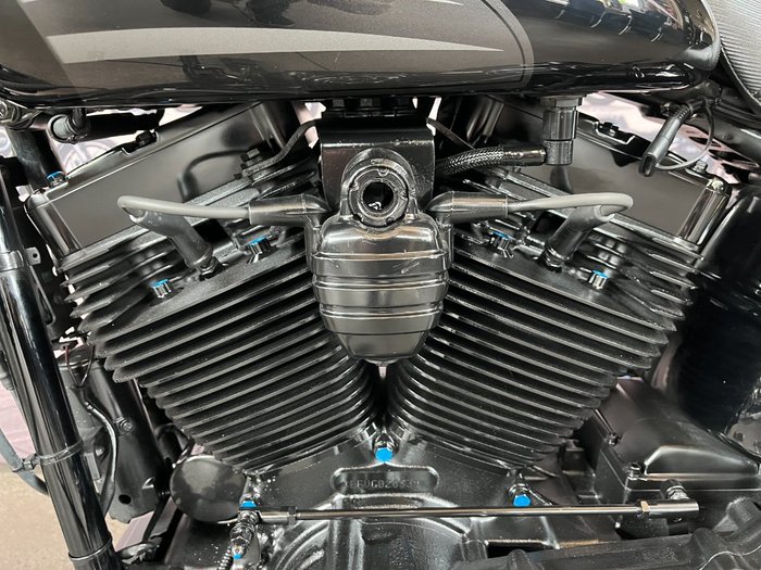 2016 Harley-davidson FXSB SOFTAIL BREAKOUT Black