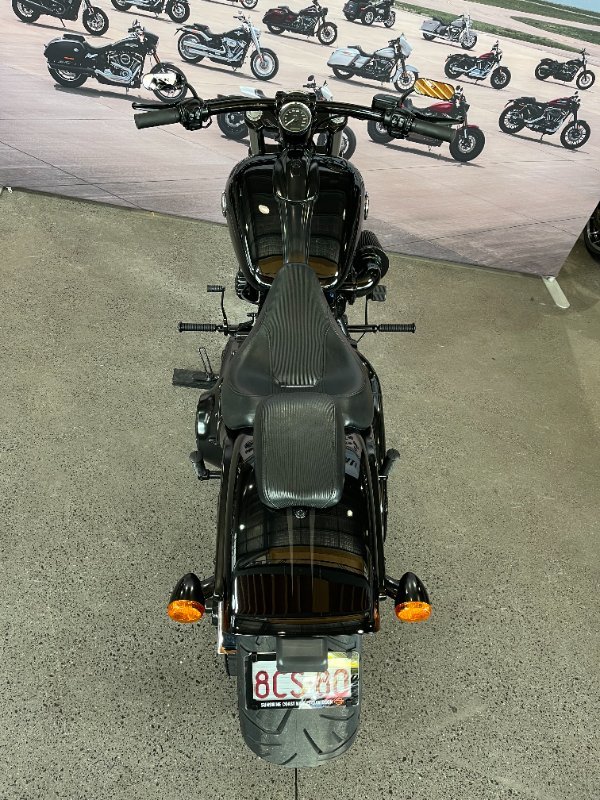 2016 Harley-davidson FXSB SOFTAIL BREAKOUT Black
