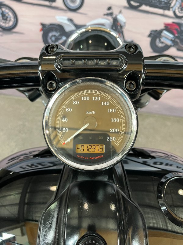 2016 Harley-davidson FXSB SOFTAIL BREAKOUT Black
