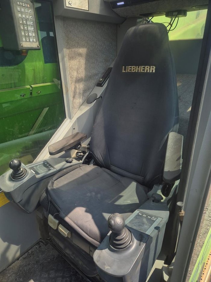 2012 Liebherr Ltm1055-3.2