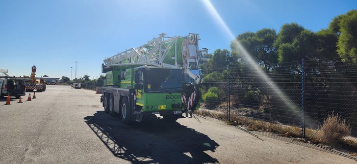 2012 Liebherr Ltm1055-3.2