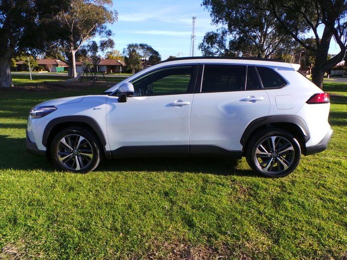 2024 Toyota Corolla Cross Atmos