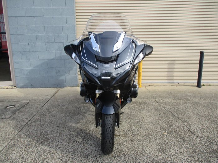 2024 BMW Motorrad R 1250 RT BLACK