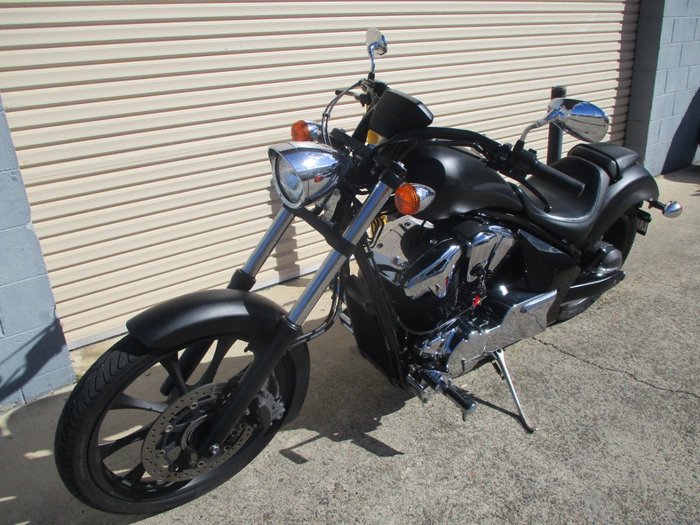 2016 Honda VT1300CXA ABS FURY RED