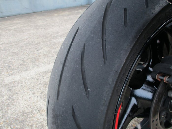 2016 Suzuki GSX-R1000 RED