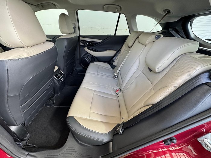 2024 Subaru Outback AWD Touring