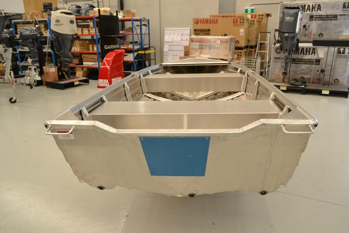 2021 Stessl 3.70m Edgetracker