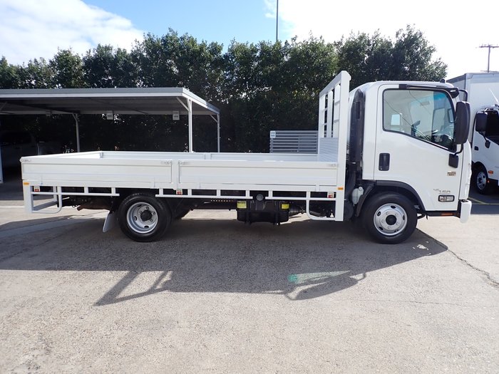 2018 ISUZU NNR 45-150 WHITE