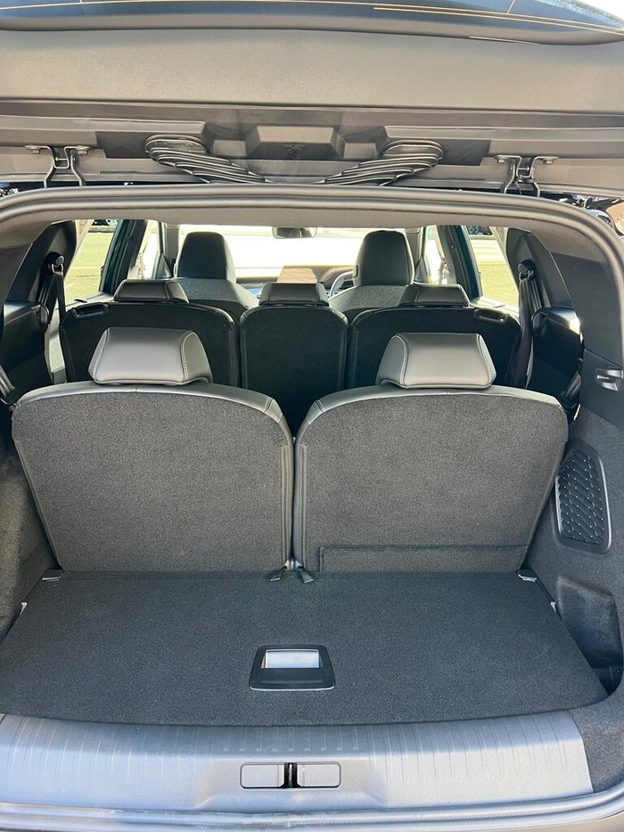 2025 Peugeot 5008 GT Premium e-DCS Hybrid