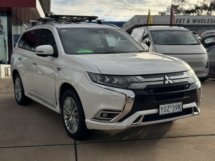 2021 Mitsubishi Outlander PHEV Exceed
