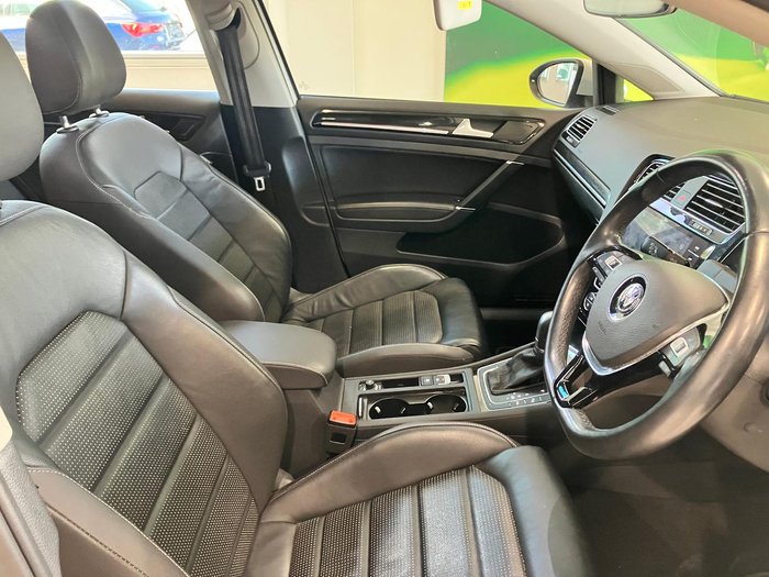 2019 Volkswagen Golf 110TSI Highline 7.5 MY19.5 Pure White