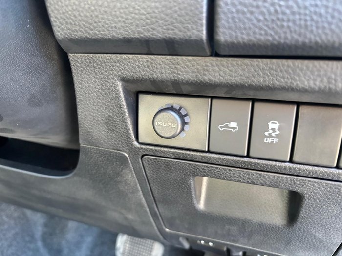 2025 Isuzu D-MAX LS-U+ MY24 4X4 Dual Range Granite Grey
