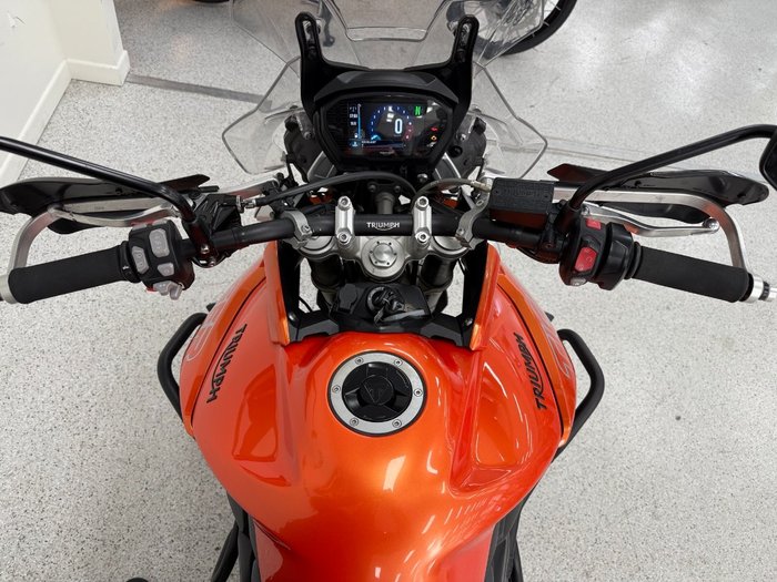 Triumph 2020 TRIUMPH 800CC TIGER 800XCA Orange