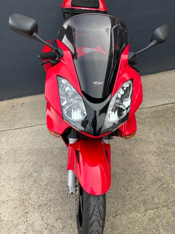 2002 Honda VFR800F (VFR800Fi) RED