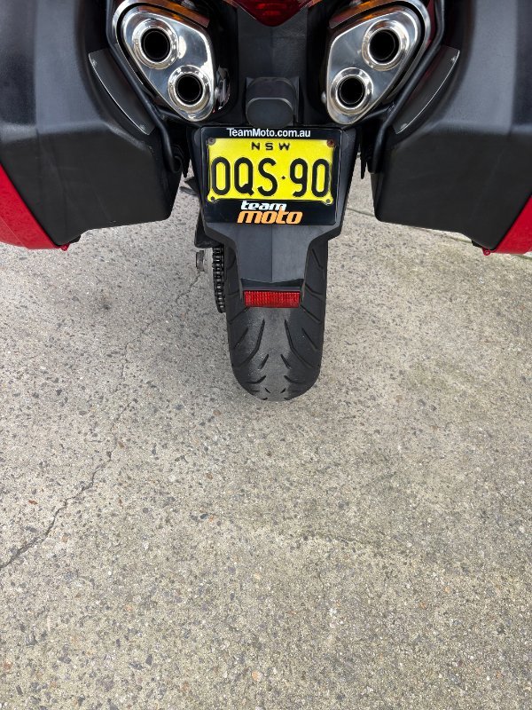 2002 Honda VFR800F (VFR800Fi) RED