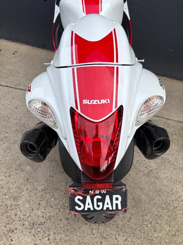 2017 Suzuki GSX1300RA (HAYABUSA) WHITE