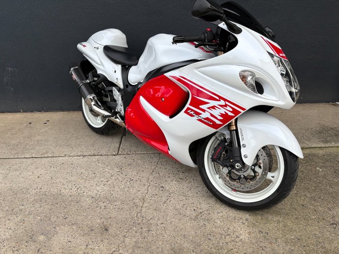 2017 Suzuki GSX1300RA (HAYABUSA) WHITE