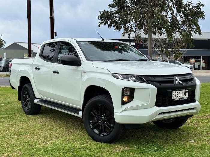 2021 Mitsubishi Triton GLX-R MR MY22 4x2 White