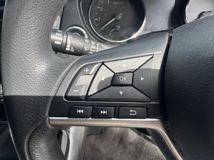 2017 Nissan X-TRAIL ST