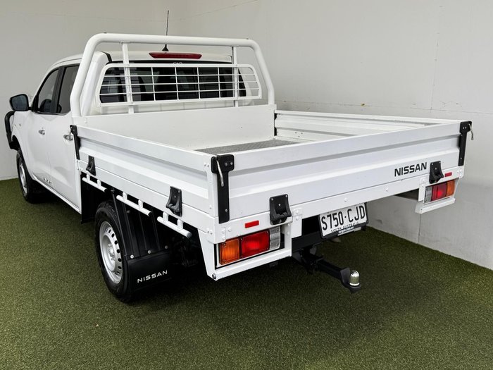 2020 Nissan Navara RX