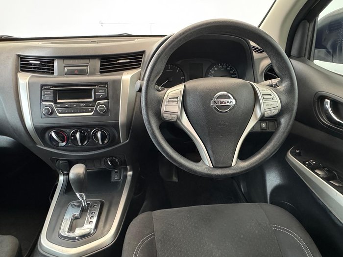 2020 Nissan Navara RX