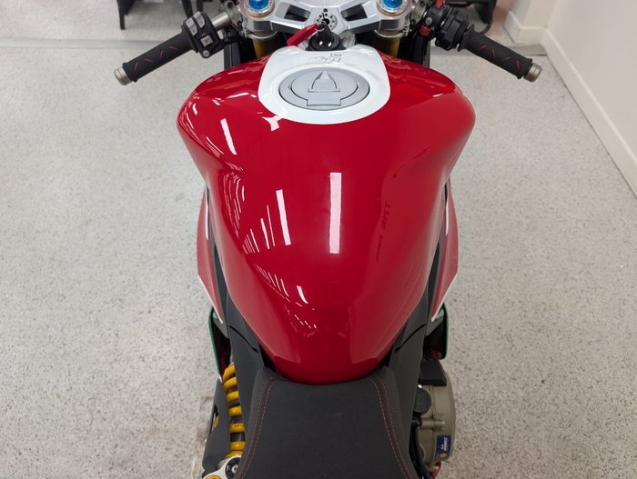2023 DUCATI PANIGALE V2 BAYLISS 20TH ANNIV Red