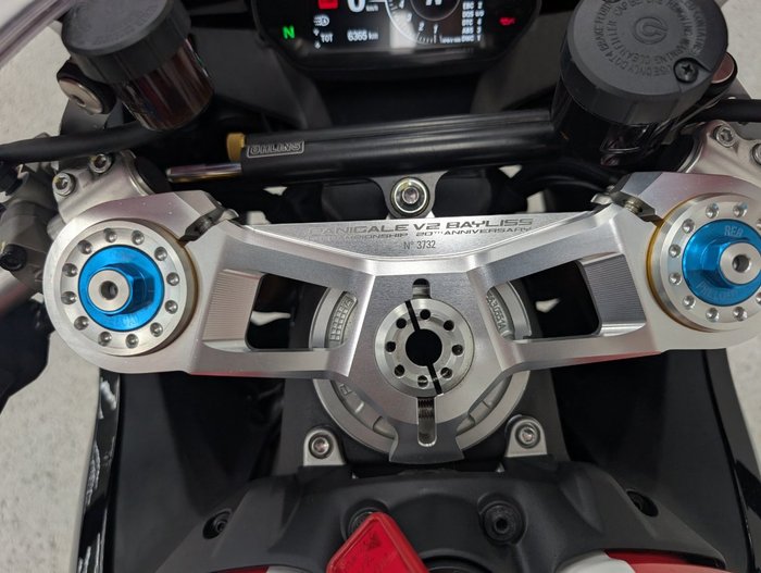 2023 DUCATI PANIGALE V2 BAYLISS 20TH ANNIV Red