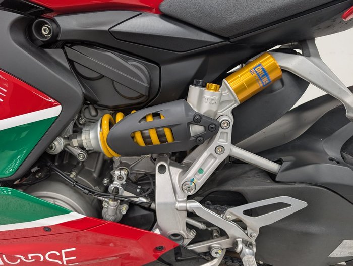 2023 DUCATI PANIGALE V2 BAYLISS 20TH ANNIV Red