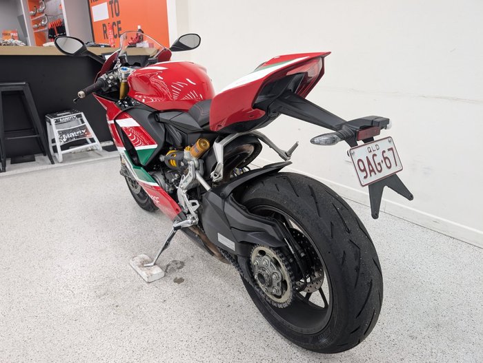 2023 DUCATI PANIGALE V2 BAYLISS 20TH ANNIV Red